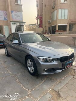 بي ام دبليو 320i 2015 مستعملة