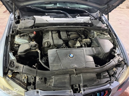 BMW 320i 2009