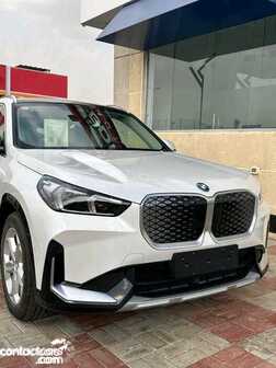 BMW iX1 2026