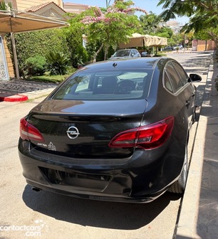 Opel Astra 2021