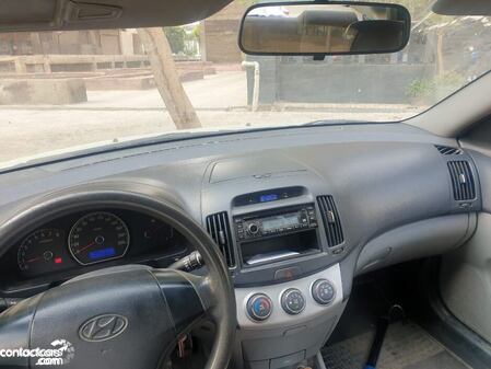 Used Hyundai Elantra 2010