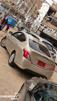 Nissan Sunny 2022