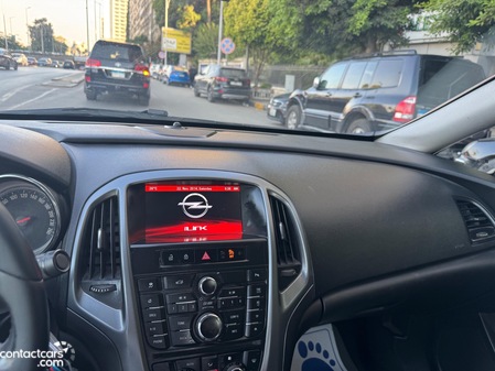 Used Opel Astra 2017