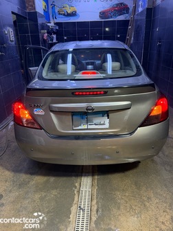 Nissan Sunny 2014