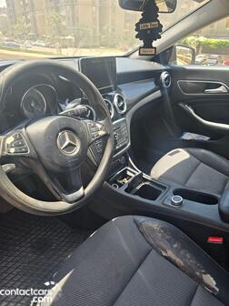 Mercedes CLA 180 2015