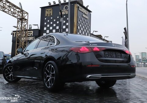 New Mercedes E200 2026