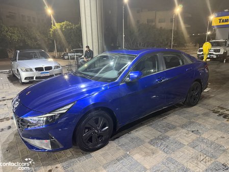 Hyundai Elantra CN7 2021