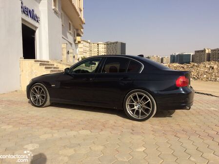 Used BMW 320i 2009