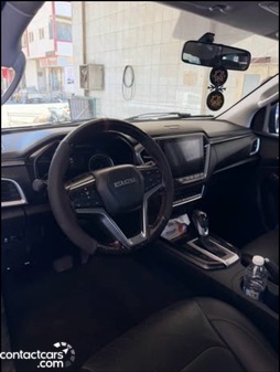 ايسوزو NPR 2024 مستعملة