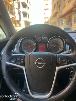 Opel Adam 2013