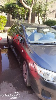 Used Toyota Corolla 2013