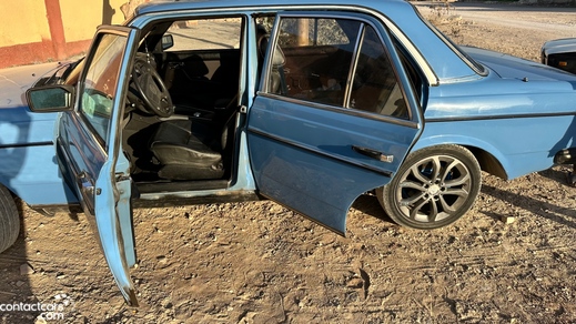Used Mercedes E200 1981