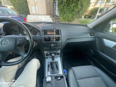 Used Mercedes C180 2010