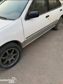 نيسان صني 2000 مستعملة