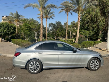 Mercedes C180 2019