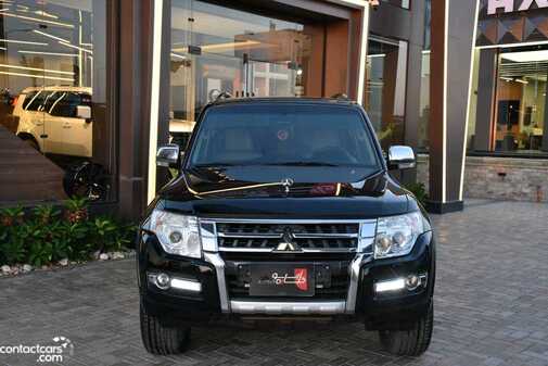 Mitsubishi Pajero 2020