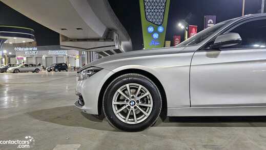 BMW 318i 2019