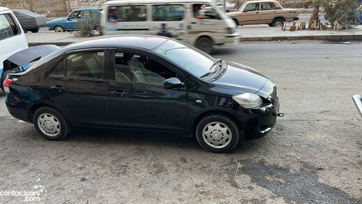 Toyota Yaris 2012