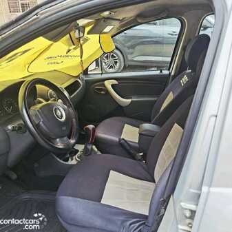 Renault Sandero Stepway 2012