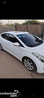 Used Hyundai Avante 2012