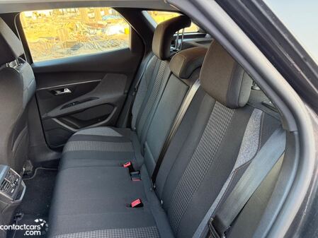 Peugeot 3008 2022