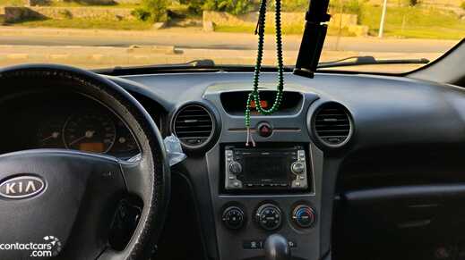 Kia Carens 2010