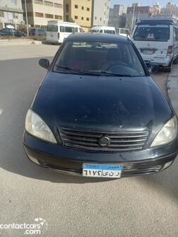 Nissan Sunny 2011