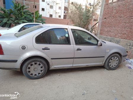 Used Volkswagen Bora 2000