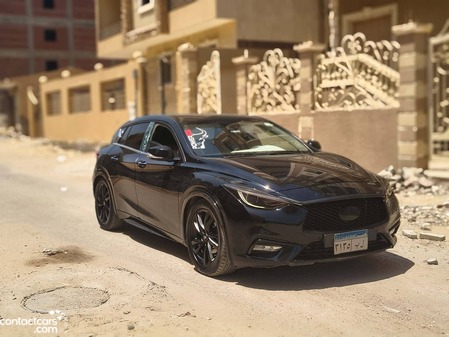 Infiniti Q30 2018