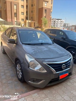Nissan Sunny 2015