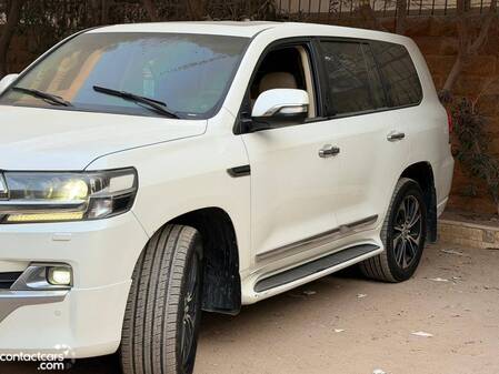 Used Toyota Land cruiser 2017