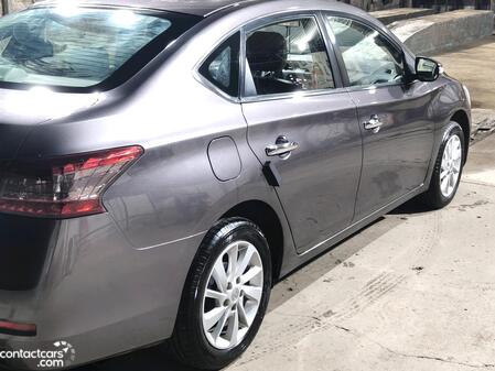 Nissan Sentra 2024