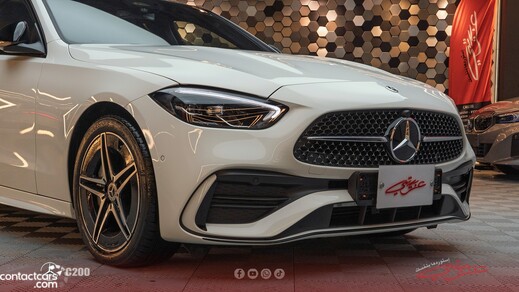 Mercedes C200 2025