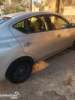 Used Nissan Sunny 2014