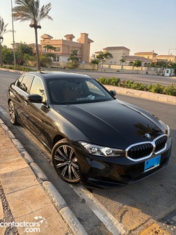 Used BMW 320i 2025