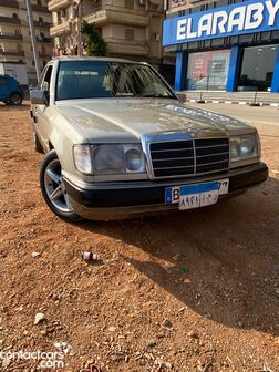 Used Mercedes E200 1990