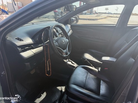 Toyota Yaris 2015
