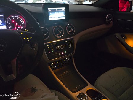 Used Mercedes GLA 200 2015