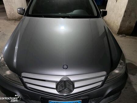 Used Mercedes C180 2012