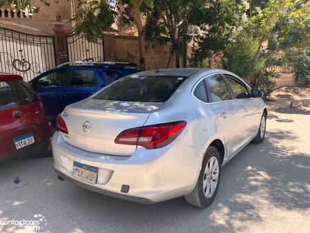 Opel Astra 2021
