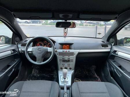 Opel Astra 2009