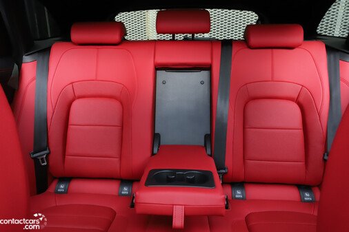 جاكوار F-PACE 2024 جديدة