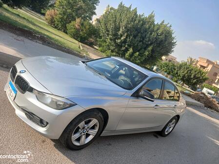 بي ام دبليو 320i 2013 مستعملة
