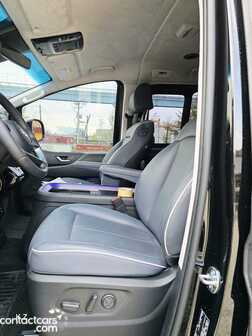 Hyundai Staria 2025