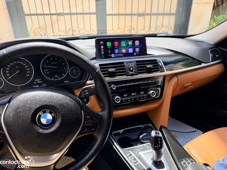 BMW 318i 2019