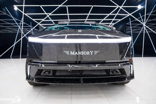 تسلا سايبر تراك 2025 جديدة