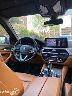 بي ام دبليو 520i 2023 مستعملة