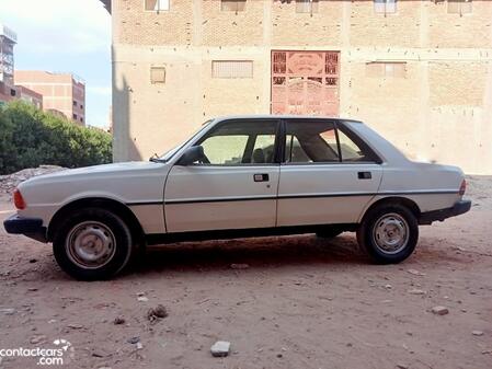بيجو 305 1979 مستعملة