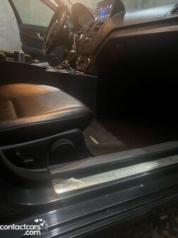 Used Mercedes C180 2011
