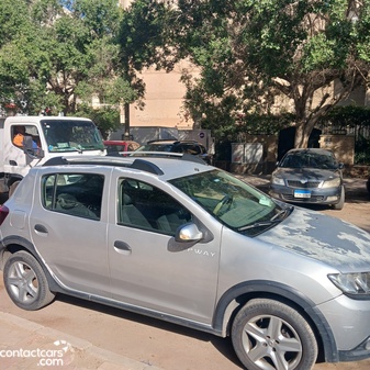 Renault Sandero Stepway 2015